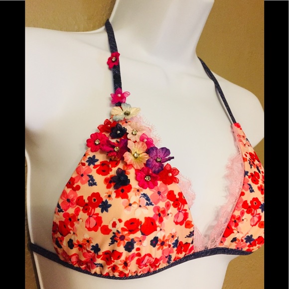 Beach Bunny Swim Beach Bunny Floral Bikini Set Poshmark